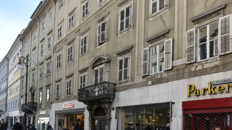 Visokotehnolo&scaron;ki center na Borznem trgu