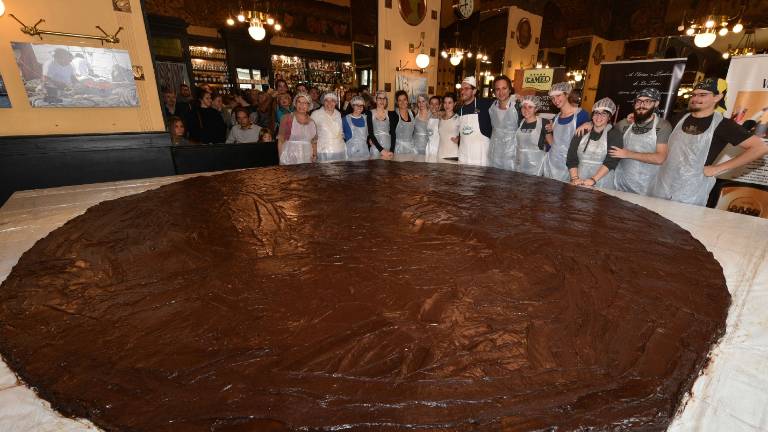 Rekordna sacher torta
