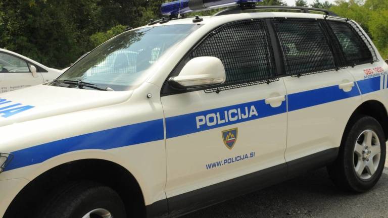 Med Novo Gorico in Rupo zasledovali voznico