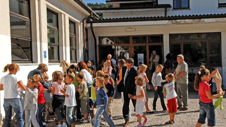 Napočil je čas za dvojezično vi&scaron;jo &scaron;olo