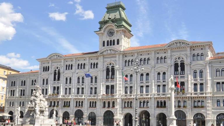 Občinski svetniki bodo prejemali nadomestilo