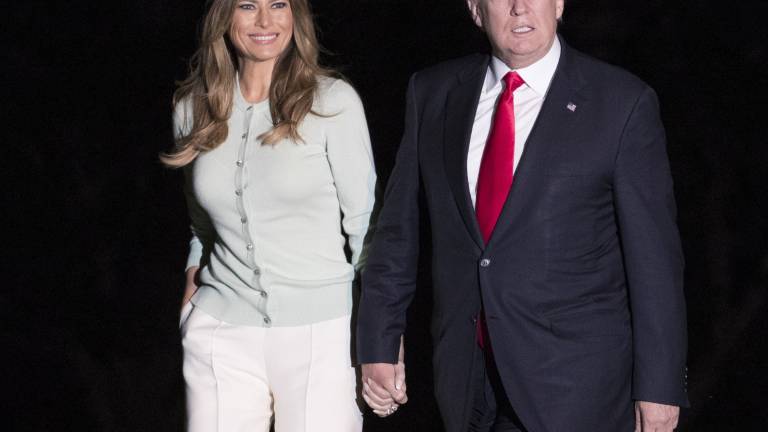 Trump jezen na Melanio
