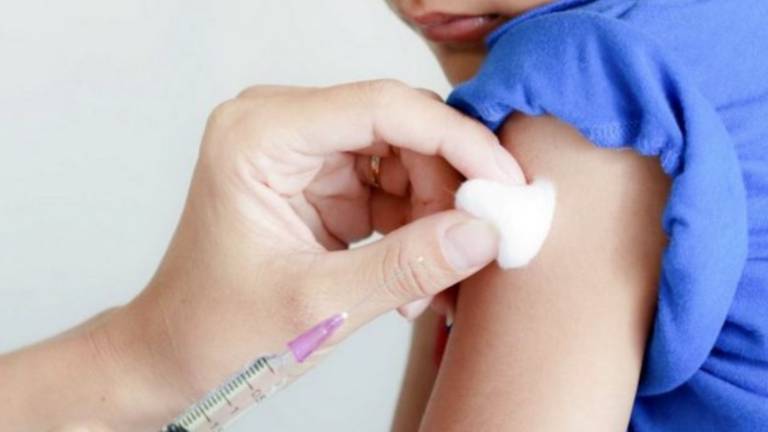 Cepljenje, ali res tvegamo korak nazaj?