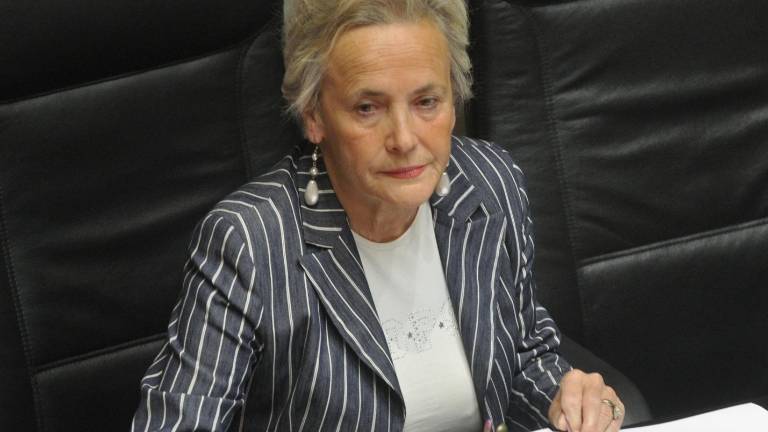 &raquo;Kaj če bi ukinili dežele?&laquo;
