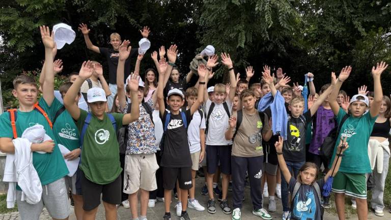 Mladi oblikovali čezmejno pot, ki povezuje obe mesti