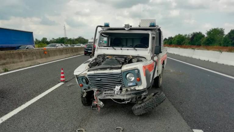 Prostovoljca poškodovana v prometni nesreči ob povratku iz Emilije - Romanje