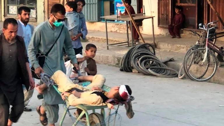 Eksplozija v bližini kabulskega letališča, več mrtvih in ranjenih