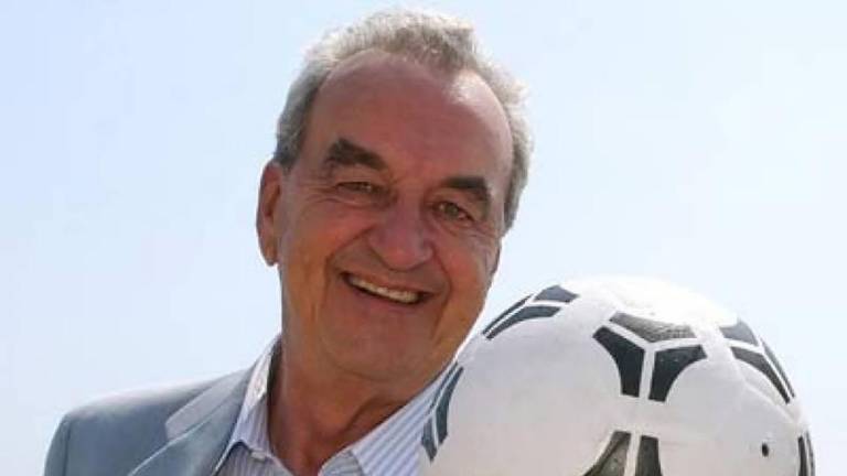 Odšel je Bruno Pizzul, glas italijanskega nogometa