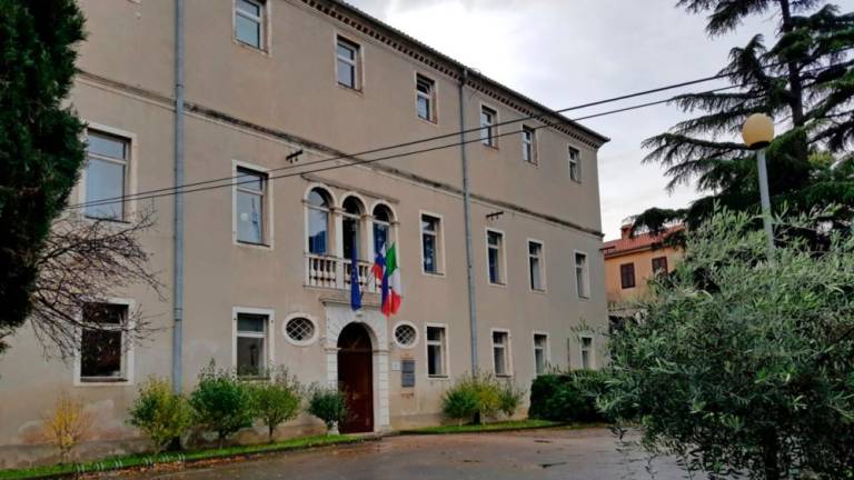 Zgodovinsko stavbo italijanske šole v Kopru bodo obnovili