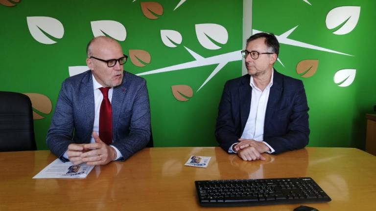 Tetrapak sodi skupaj s papirjem