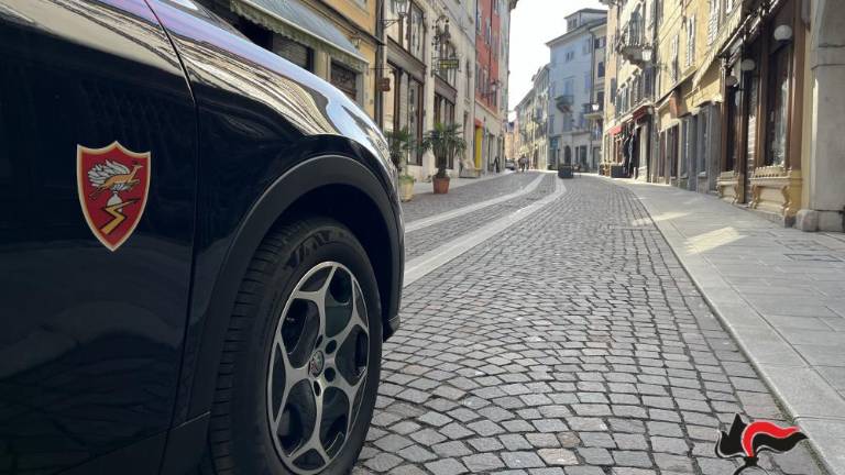 Zaprli bar zaradi kršitve javnega reda