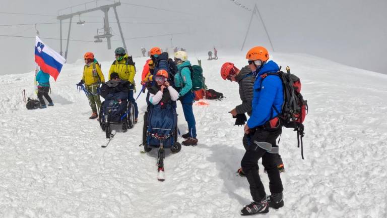 Izjemna slovenska odprava z invalidi na mali Matterhorn in Breithorn