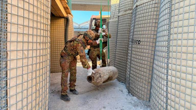 Sredi Tržaškega zaliva razstrelili 230-kilogramsko bombo