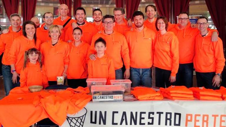 Nekdanji tržaški košarkarji priskočili na pomoč deklici iz Sežane