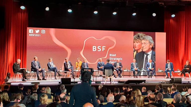 Na Bledu različno o migracijah in soglasno o širitvi EU