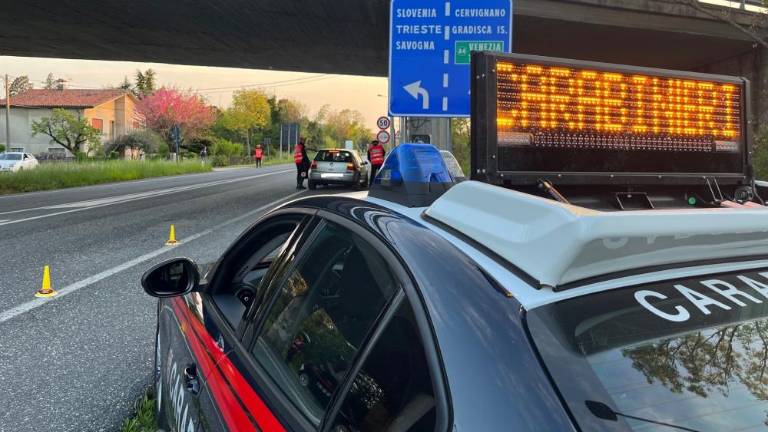 Med 200 vozniki sta bila dva vinjena