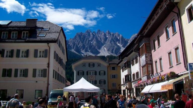 Južna Tirolska v popolno odprtje