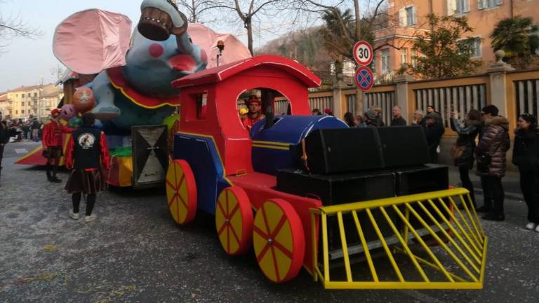 Poljanski škrati in doberdobski Dumbo na goriškem pustnem prestolu