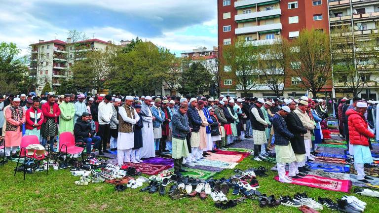 Na bajram vabijo ljudi vseh veroizpovedi