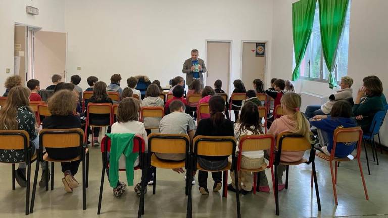 Učenci iz Štandreža in Bračana odkrivajo, kaj pomeni zakonitost