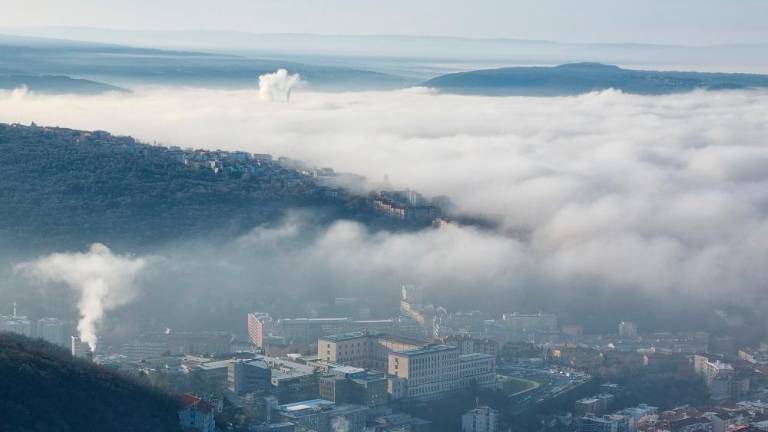 Spektakel nad Tržaškim zalivom iz zraka (foto)