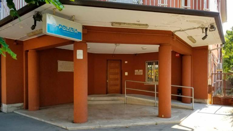 Kradli so v avtomobilih na Krasu