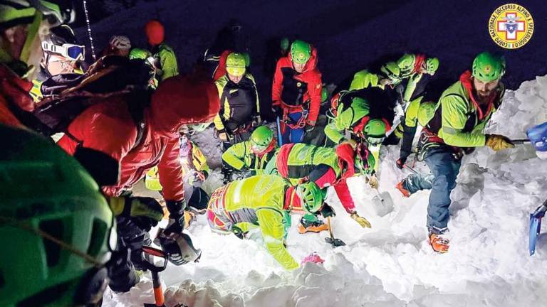 Tako v gorah v Sloveniji kot v FJK več nesreč in več mrtvih