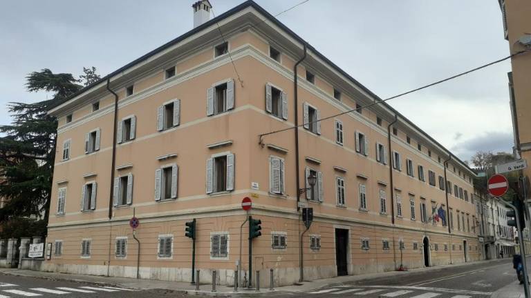 Državno knjižnico bodo prilagodili protipožarnim predpisom