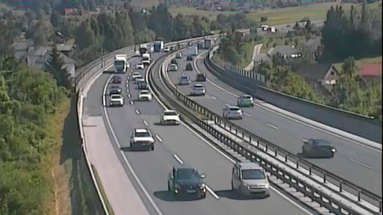 Zastoji na primorski avtocesti in na Obali