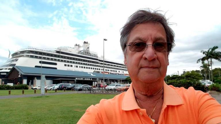 »Trump naj se pobere, z njim tudi njegova žena«