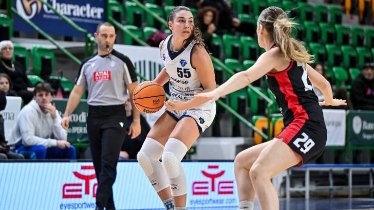 Anna Turel je letošnji sezoni v dresu Dinama povprečju dosegala 5,7 točke na tekmo (OSEBNI ARHIV)