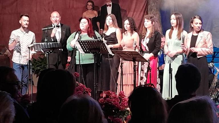 Poletna nora misel izzvenela čudovito