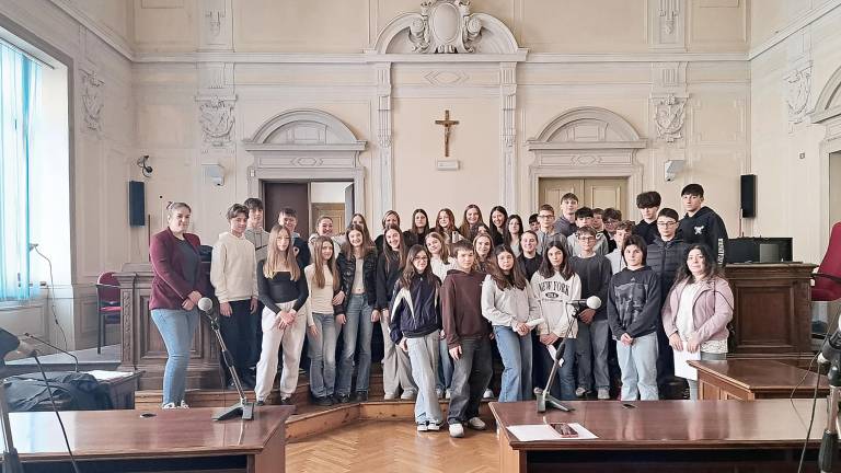 Učenci skozi sodni proces spoznavali posledice nasilja