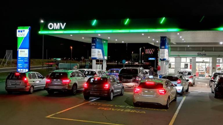 V Sloveniji odslej sprostitev cen vseh pogonskih goriv