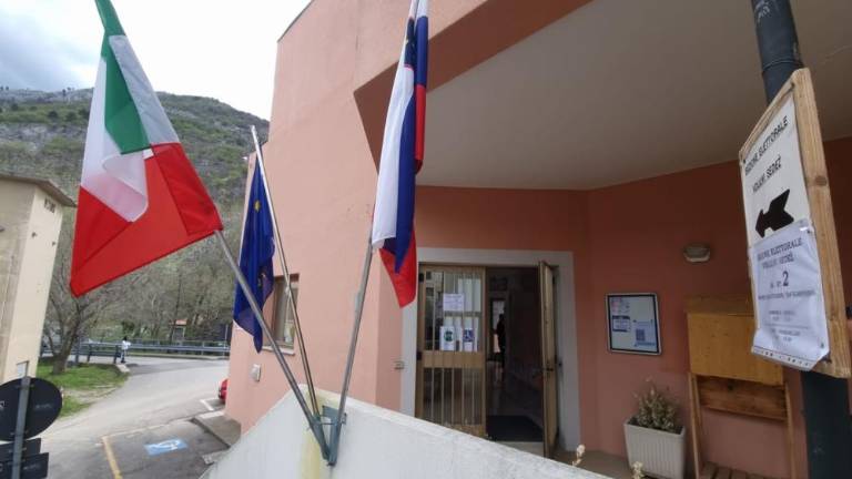 Volitve v FJK: ob 19. uri udeležba 29 %