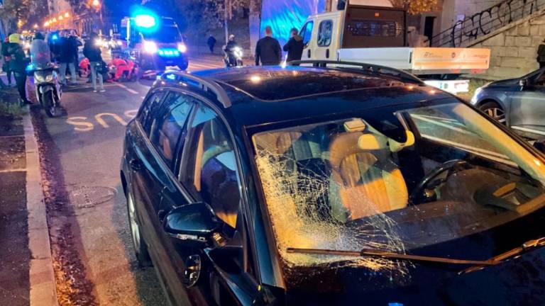 Dve osebi poškodovani v Miramarskem drevoredu