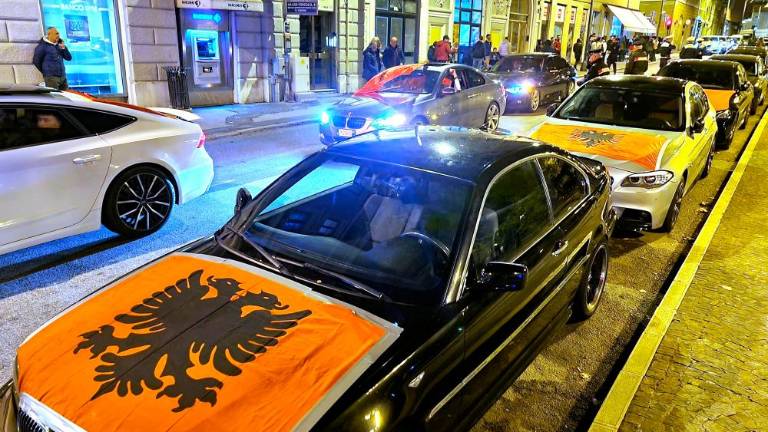 Tržaški Albanci praznovali dan zastave (video)