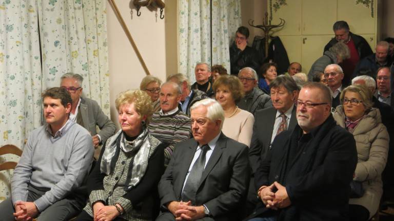 Černo pojem po&scaron;tenega in zavednega človeka