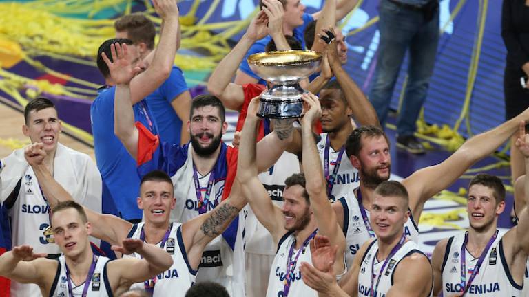 Pred enim letom je Slovenija stopila na evropski prestol