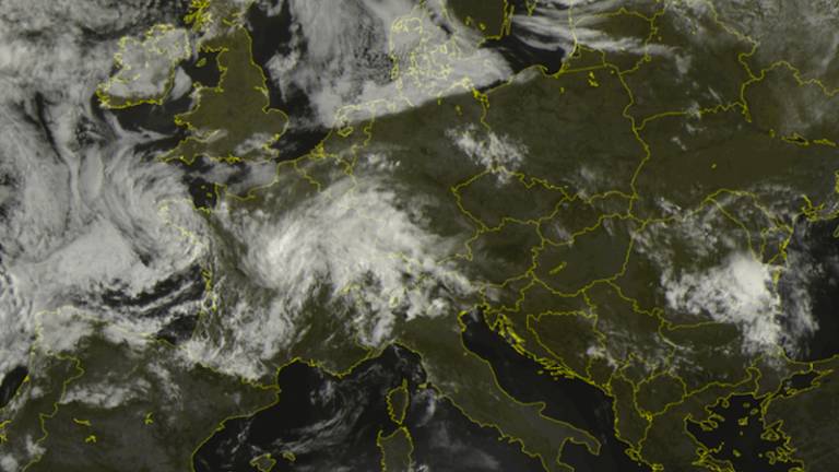 Zvečer močnej&scaron;e nevihte