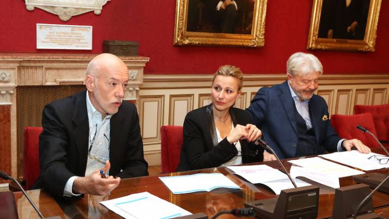 Spodbuda mladim za suveren vstop v svet dela