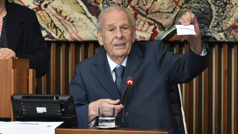 Umrl je Ettore Romoli