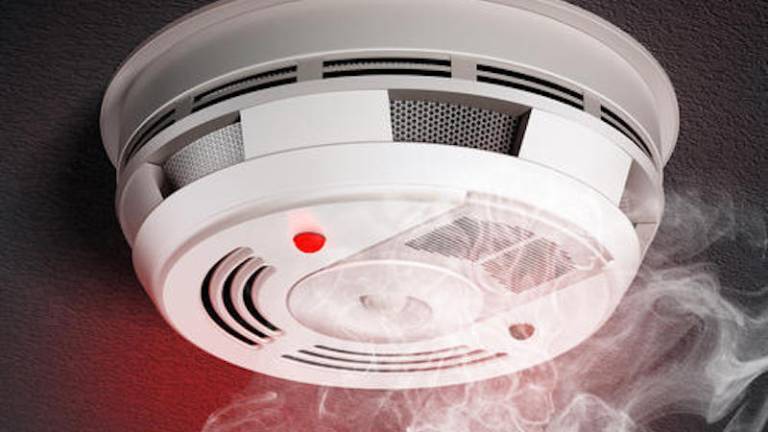 Materin glas za učinkovitej&scaron;i požarni alarm