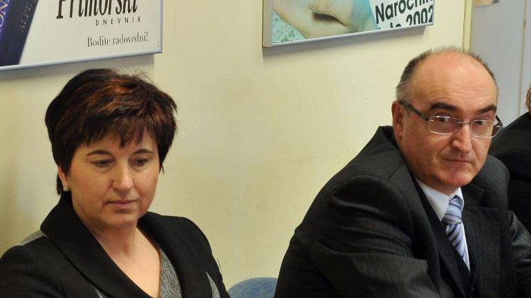 &raquo;V manj&scaron;ini bolj aktualno povezovanje kot združevanje&laquo;
