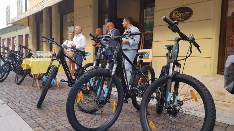 V Gorici nova izposojevalnica električnih koles