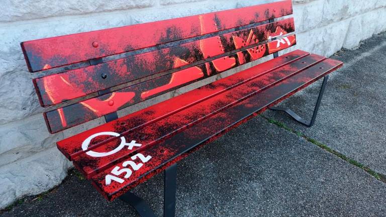 Samo ozaveščena družba lahko kljubuje nasilju