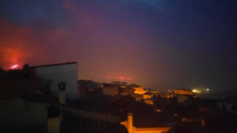 Sardinija v plamenih