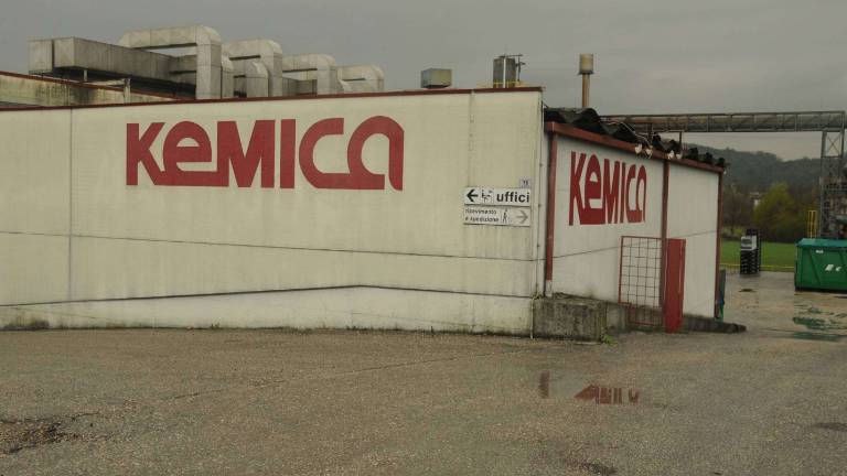 Kemica je preveč hrupna