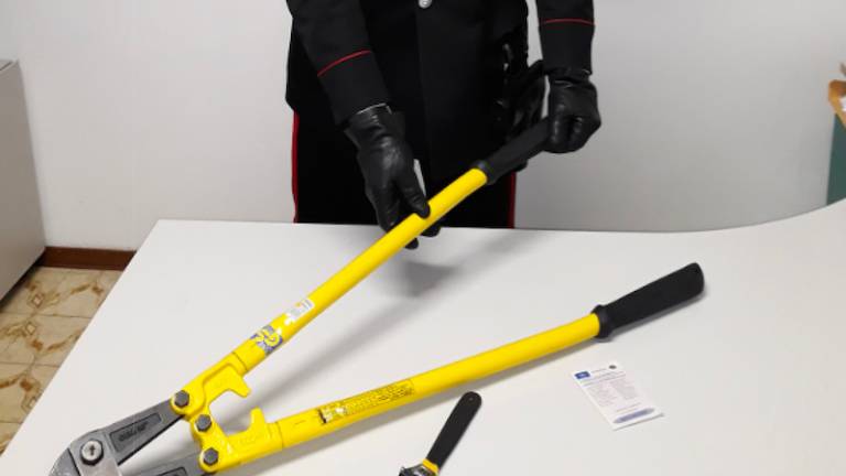 Uporabili so enometrske &scaron;karje