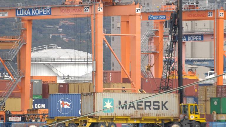 Vstala Primorska proti Ljubljani